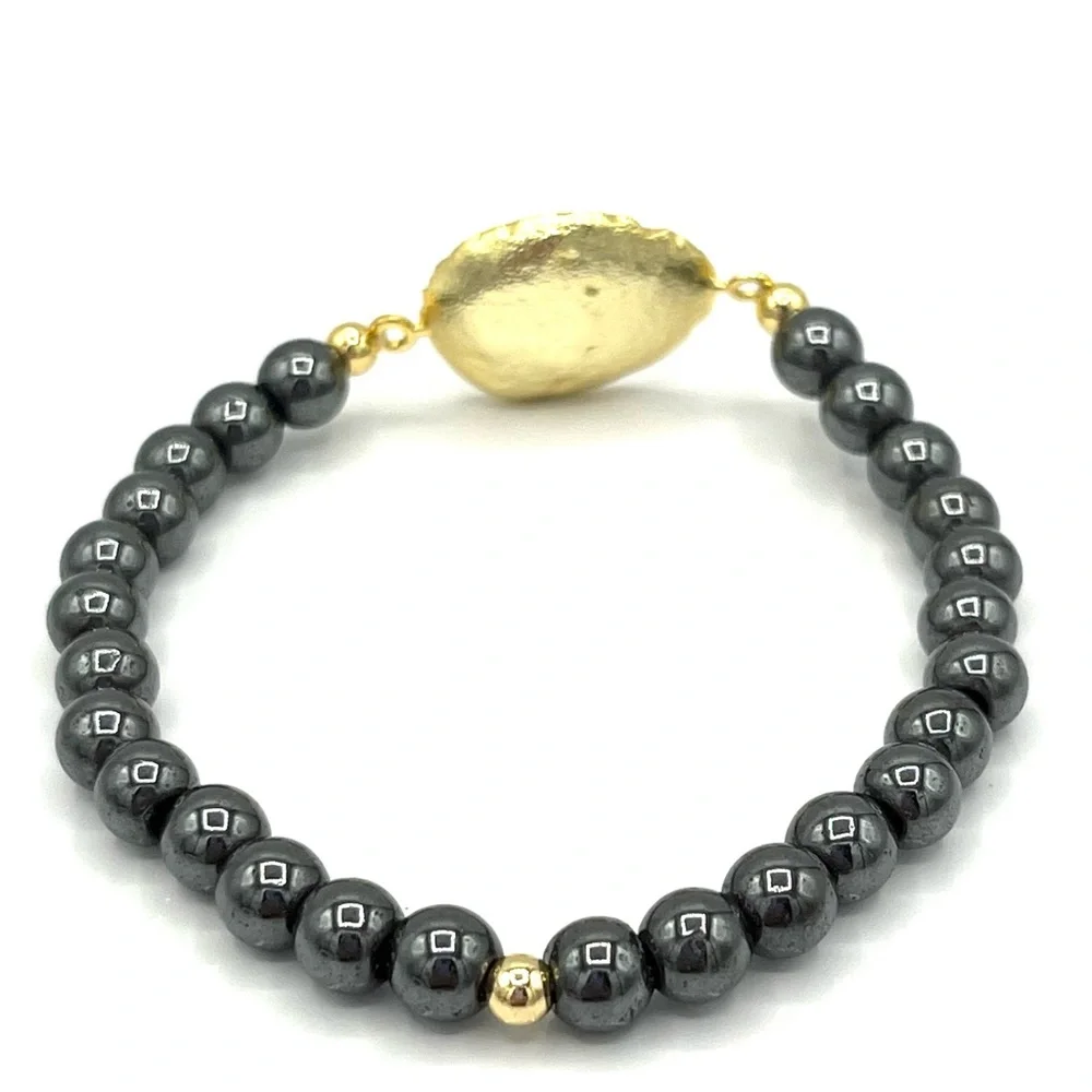 HAND CRAFTED Stretch Bracelet with Fuchsia Geode and Black Hematite - Picture 3 of 7